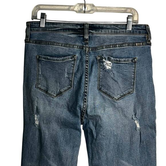 KanCan Distressed High-Rise Straight Leg Jeans Size 13/30 - Picture 4 of 7